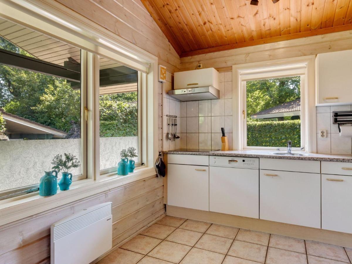 Luxurious Chalet In Guelders By The Forest Hulshorst Εξωτερικό φωτογραφία